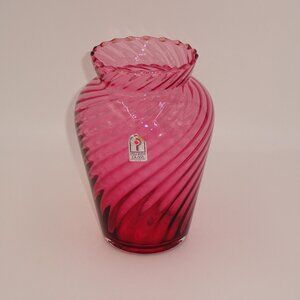 Vintage Pilgrim Glass Handmade Cranberry Swirl Flower Vase 6" USA